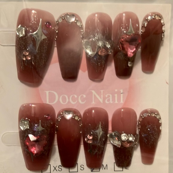 Press-On Nails Bundle - Picture 4 of 7